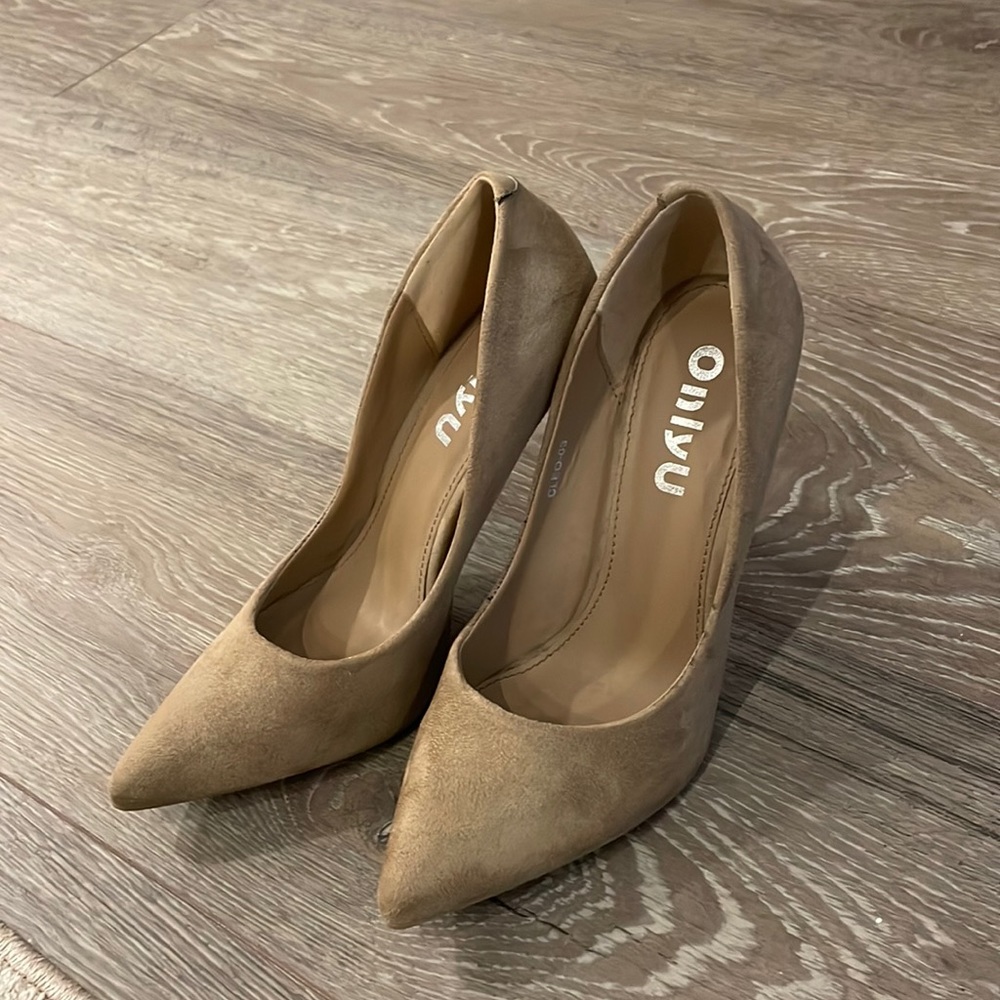 OnlyU beige heels